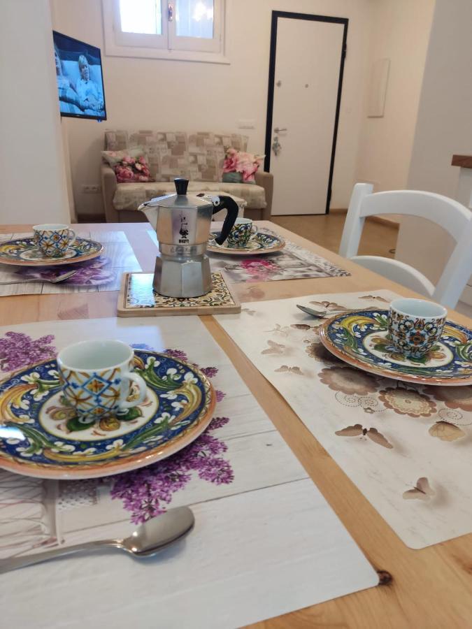 Holiday Home Ischia Luaran gambar