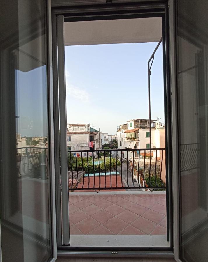 Holiday Home Ischia Luaran gambar